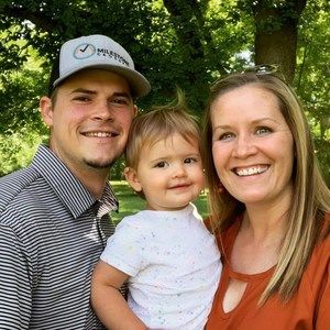 Meet your Posher, Brooke